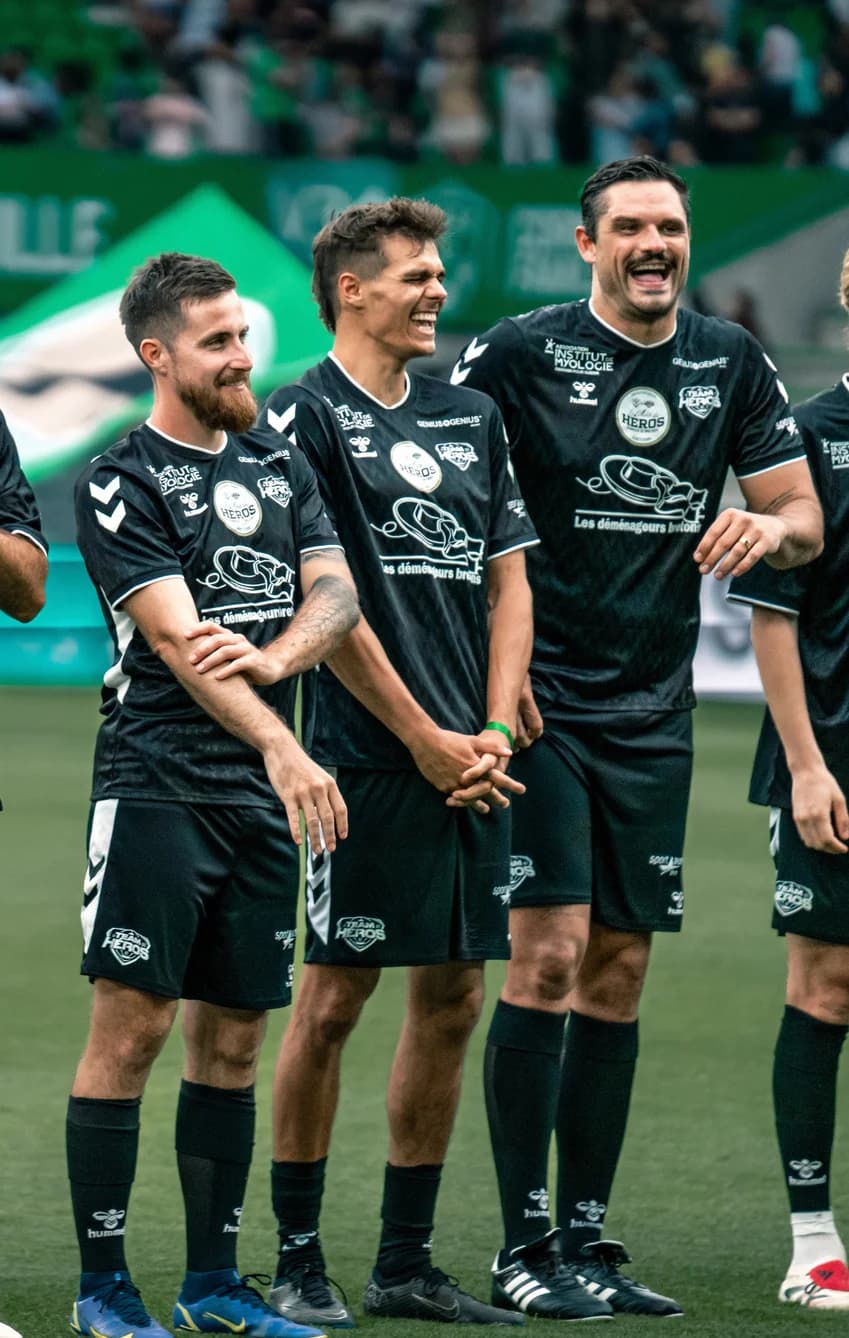 Julian Cavaillé lors d’une rencontre de football caritative